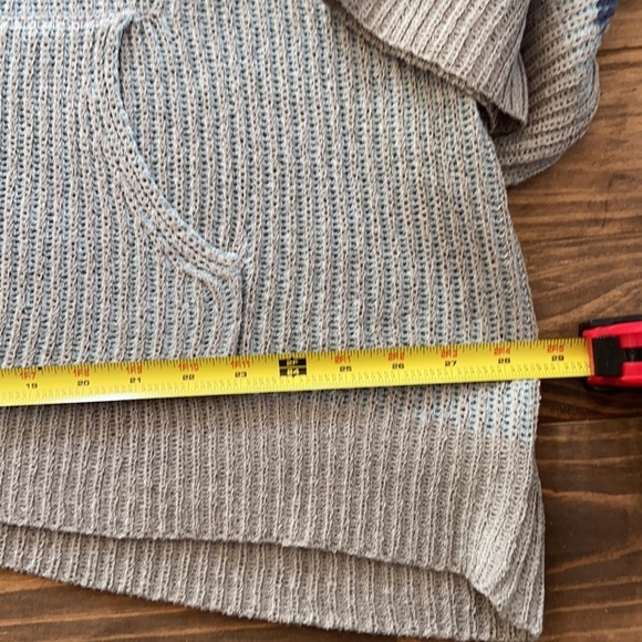 Pol zip hoodie - Picture 4 of 8